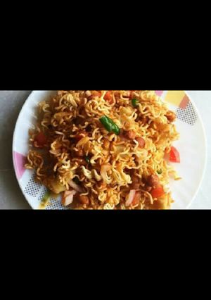 A picture of Maggi Bhel.