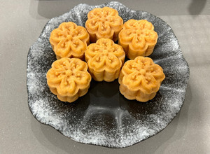流心奶黃月餅🥮 的食譜成品照片