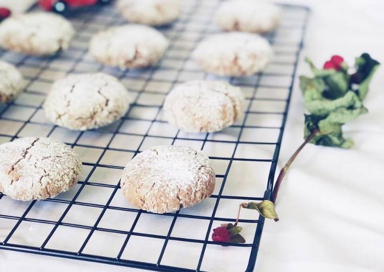 Simple Way to Make Gingerbread crinkle cookies#ChristmasBaking #Mombasa