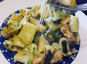 Foto di Pasta al forno al pesto di rucola