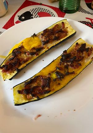 Une photo de Courgettes farcies bacon ricotta