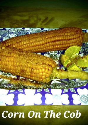 A picture of Simple boiled salted corn on the cob.