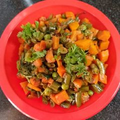 A picture of French beans curry.
