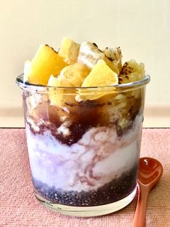 Una foto de Gachas frías con naranja y chocolate