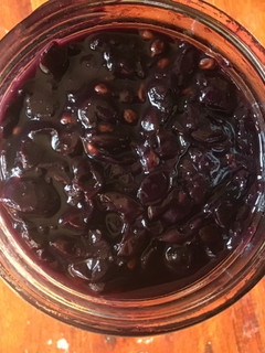 A picture of California Farm No Seeds Grape Jam.