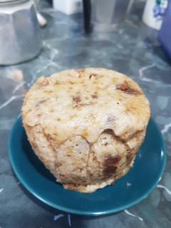 Una foto de Muffin de plátano y avena con chocolate