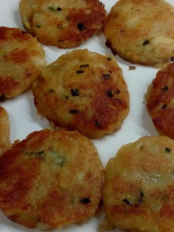 Easy Way Prepare Recipe Pan Fry Potato Cake Without Egg that is  Makes Drooling, Delicious}