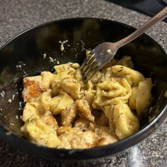 A picture of Chicken Tortellini.