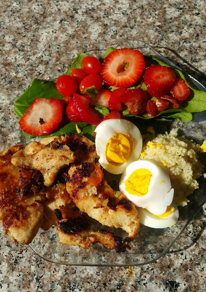 Una foto de Pollo con miel-jengibre-jalapeño