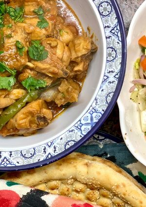 A picture of Chicken karahi🍲.