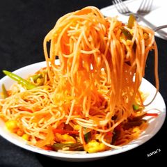 A picture of Egg Chowmein.
