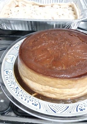 A picture of Neapolitan Edam Cheese Flan.