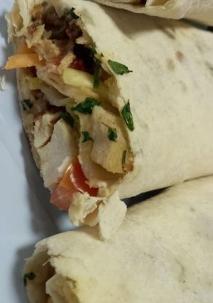 A picture of Shawarma wrap.