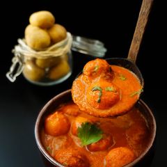 A picture of Dhaba style dum aloo.