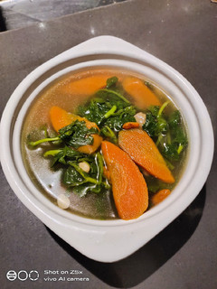 A picture of Water crest Soup.