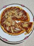 Pizza Bolognese Tanpa Telur Tanpa Ulen