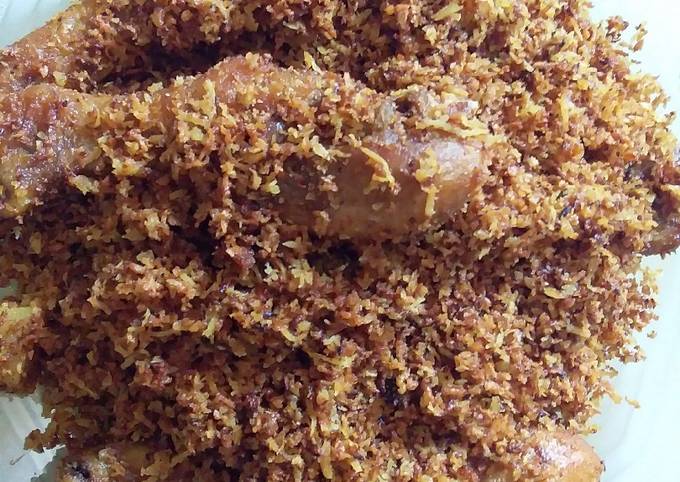 Cara Gampang Menyiapkan Ayam goreng serundeng, Bisa Manjain Lidah