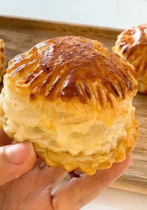 Hình của món Bánh Pâté chaud.