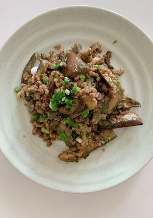 Hình của món Cà tím xào thịt.