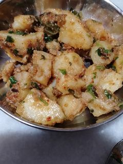 जीरा आलू (jeera aloo recipe in Hindi) रेसिपी मुख्य फोटो