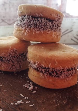 Una foto de Alfajores de maicena veganos