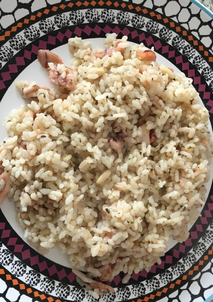 Una foto de Arroz con calamares