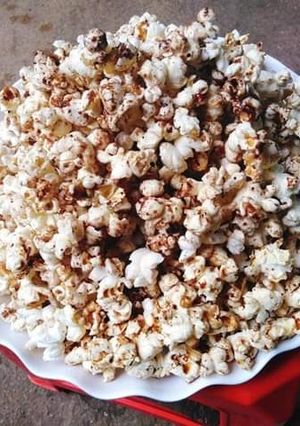 Hình của món Bắp rang bơ vị ca cao.