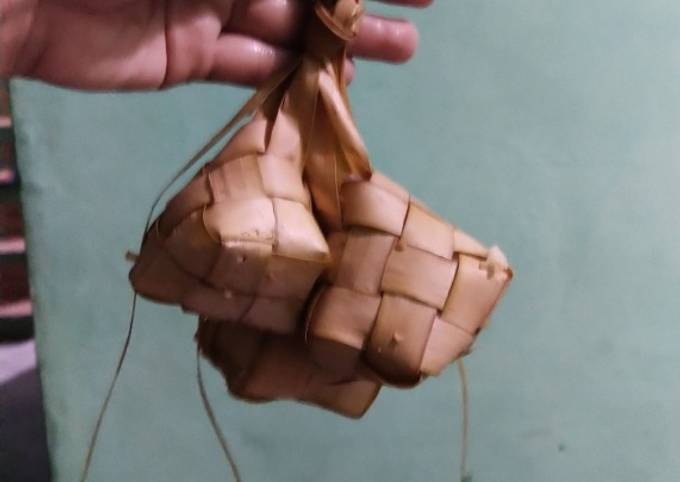 Ketupat lebaran