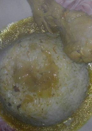 Una foto de Pollo sencillo a la mostaza en olla