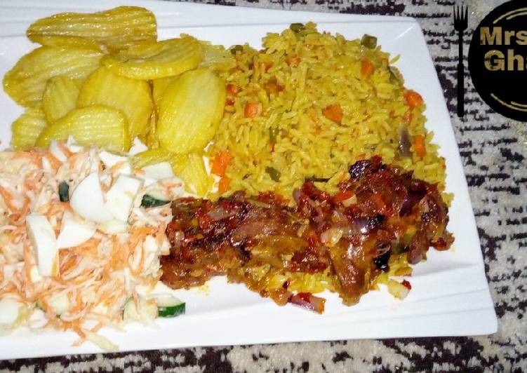 Fried rice,chips,coleslow with pp chicken