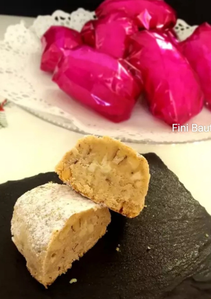 Una foto de Polvorones de almendra