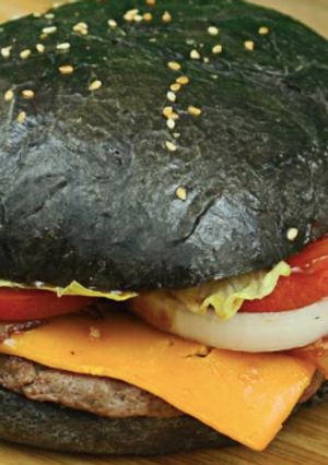 Una foto de Hamburguesa negra Burger King: receta para Halloween