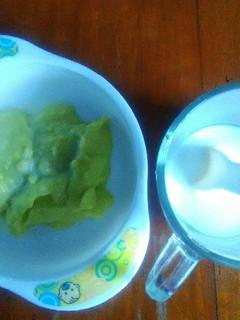 Foto resep MPASI 6-8 m Pure Avocado Kuah Susu