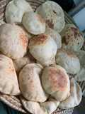 الخبز الطازه الخبز السخن