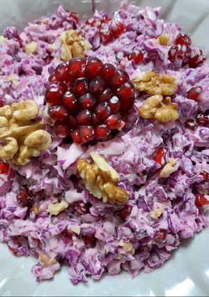 عکسی از دستور سالاد کلم بنفش و انار