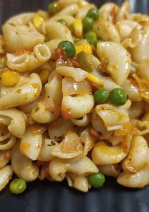 A picture of Simple Macaroni.