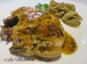 Foto principal de Chuletas de cerdo con salsa de ajo y perejil