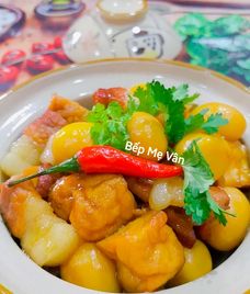 thịt ba chỉ kho trứng