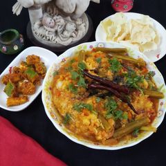 A picture of Sambhar Sadam south indian sambhar rice.
