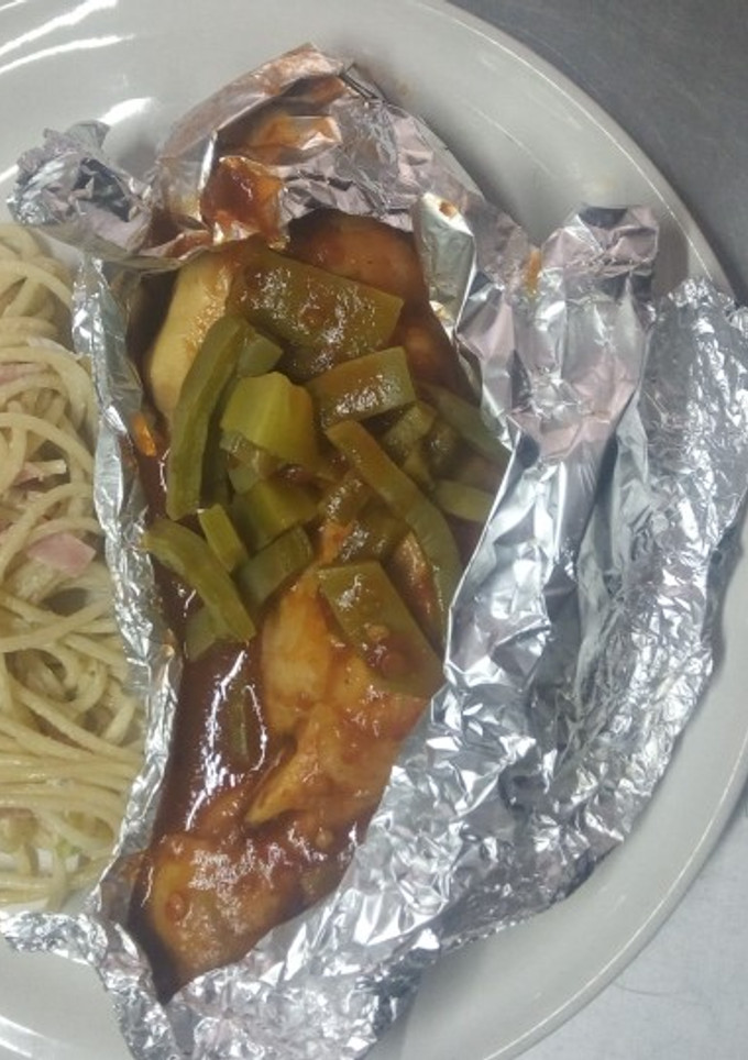 Una foto de Mixiotes de pollo