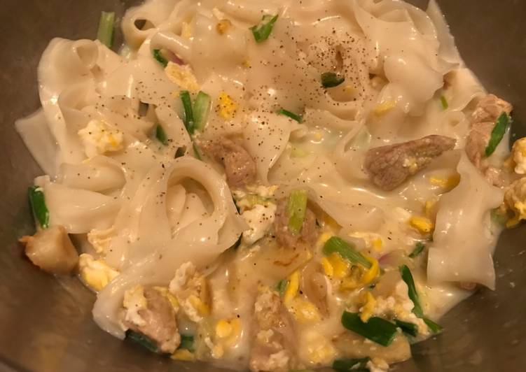Step-by-Step Guide to Prepare Favorite Cheese Pork Egg with Noodles