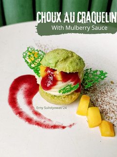 Foto resep Choux Au Craquelin with mango & mulberry Sauce