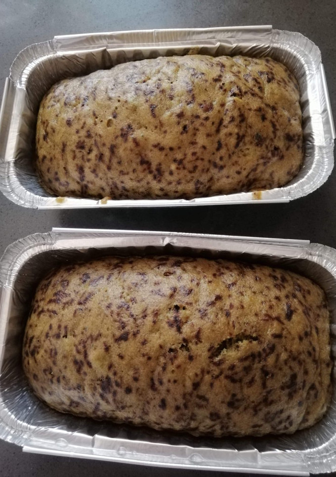 A picture of Banana cake.