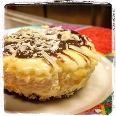 A picture of Mini Oreo Cheese Cakes.