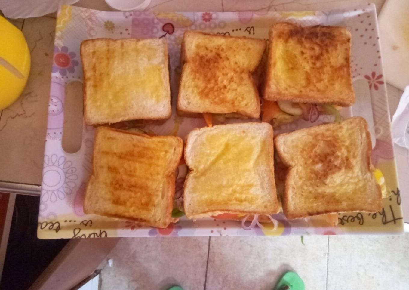Egg sandwich