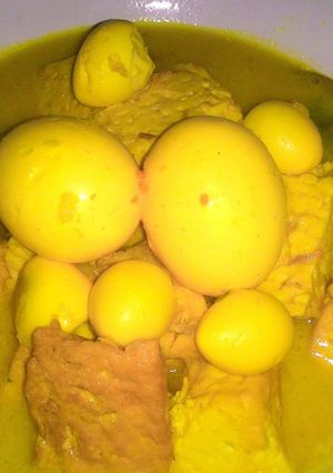 Foto resep Sayur kuning tempe,tahu,simple
