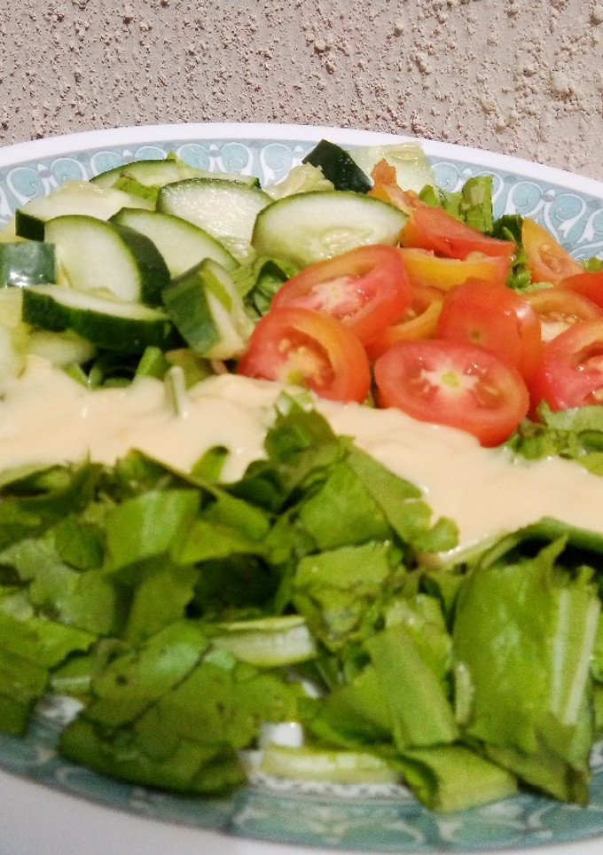 A picture of Salad.