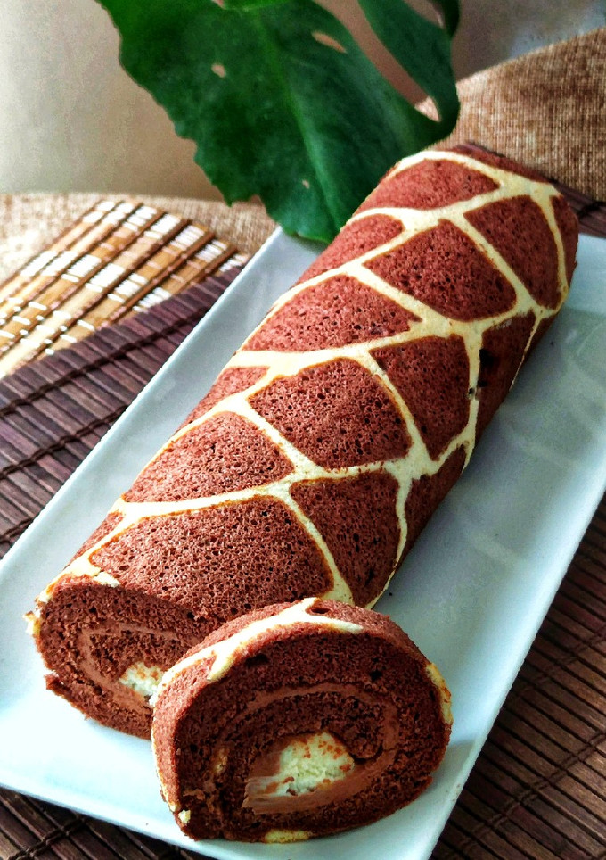 Una foto de Brazo de gitano con estampado de piel de jirafa (animal print)