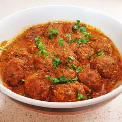 A picture of Mixed veg ball curry.