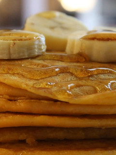 Una foto de 😉 Pancakes veganos de avena y zanahoria 👉 Recetas desayunos veganos